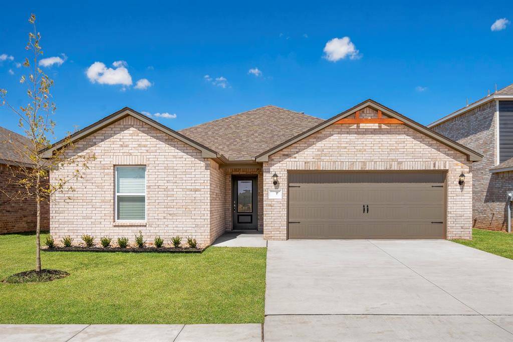 733 Luna WAY, Tuttle, OK 73089