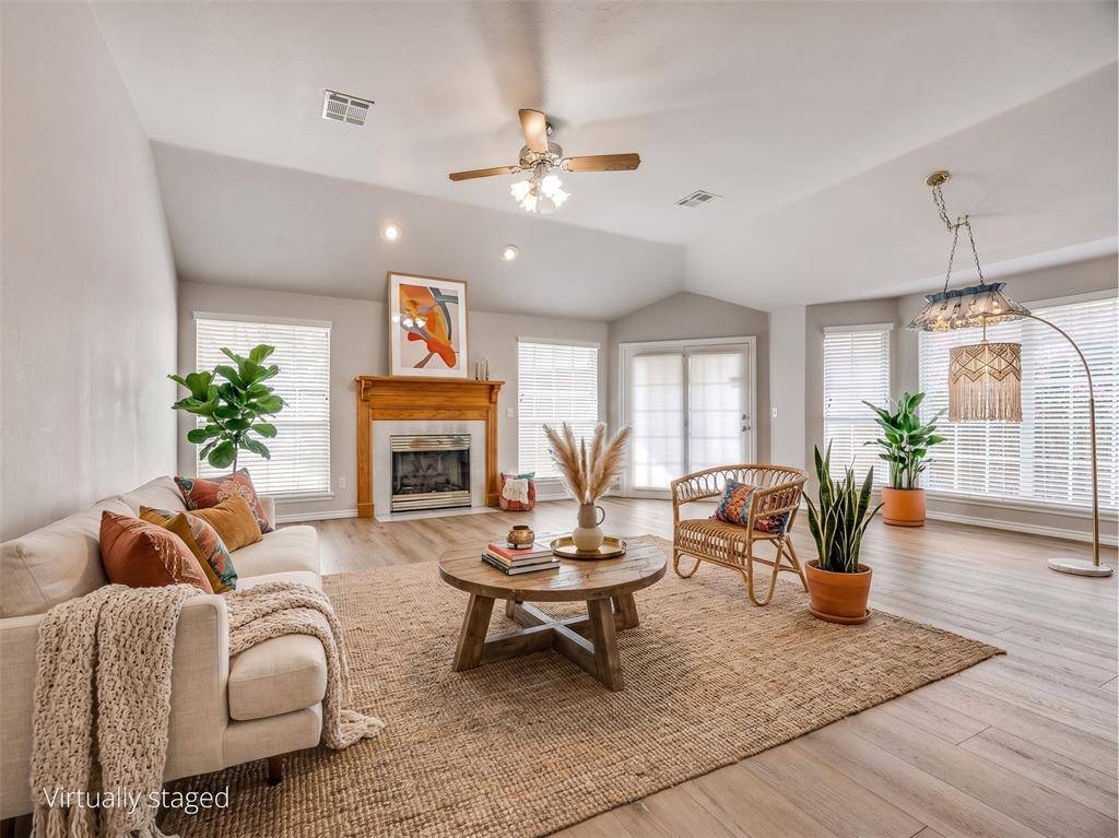 969 Pinebrooke CT, Norman, OK 73072