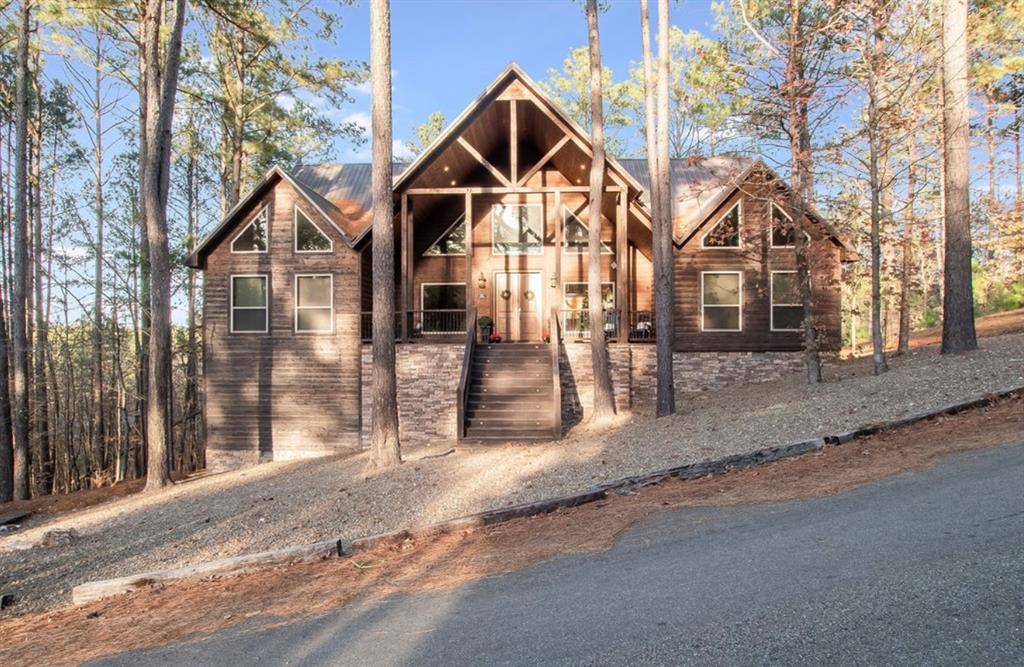 706 Red Berry TRL, Broken Bow, OK 74728