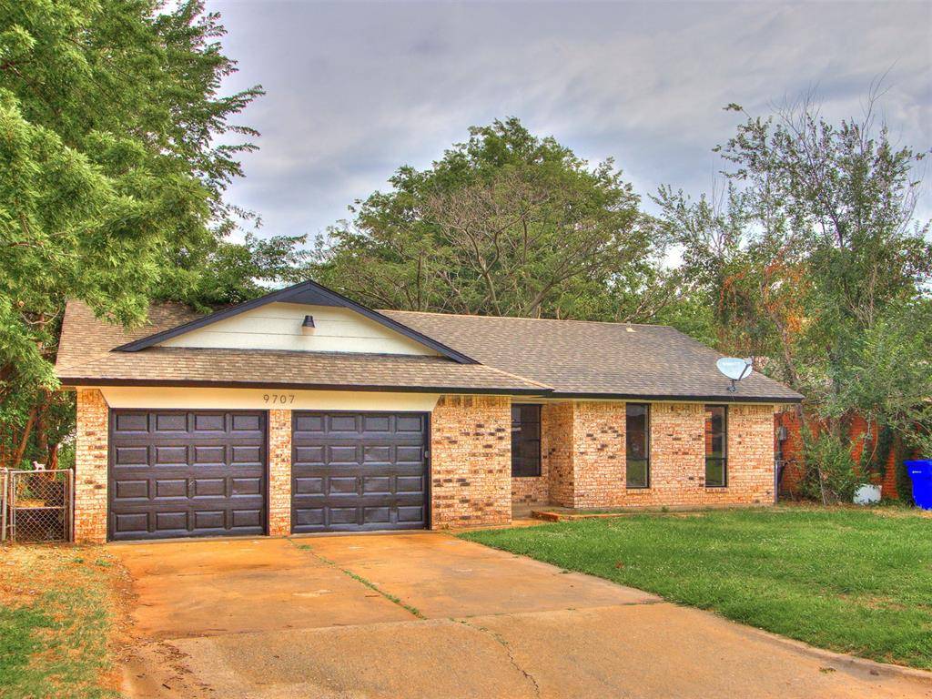 9707 NE 2nd PL, Midwest City, OK 73130