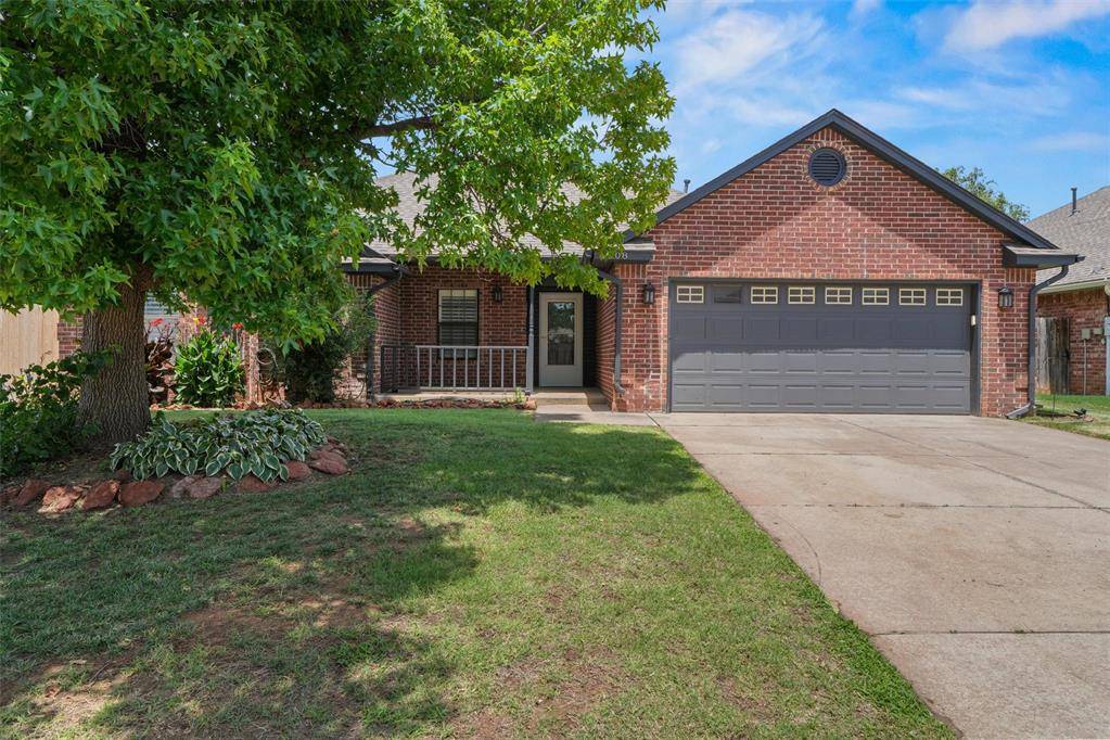 1608 Redtail Hawk, Edmond, OK 73003