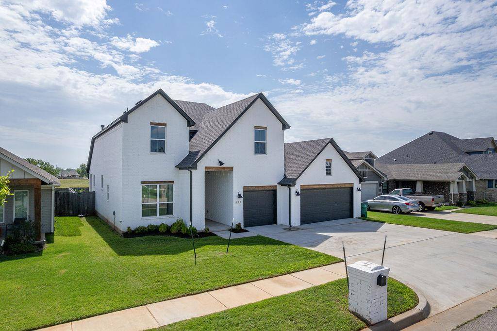 800 Firefork AVE, Yukon, OK 73099
