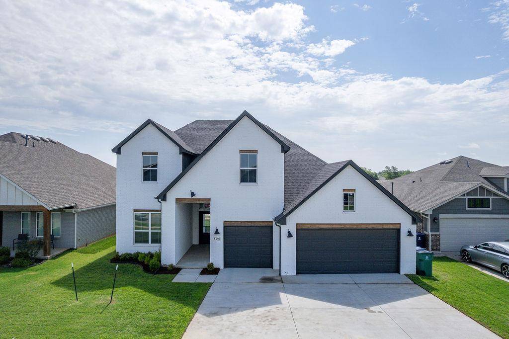 800 Firefork AVE, Yukon, OK 73099