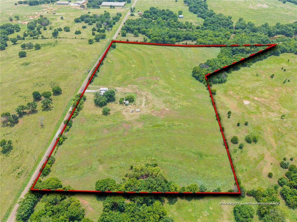 15655 Sooner AVE, Maysville, OK 73057
