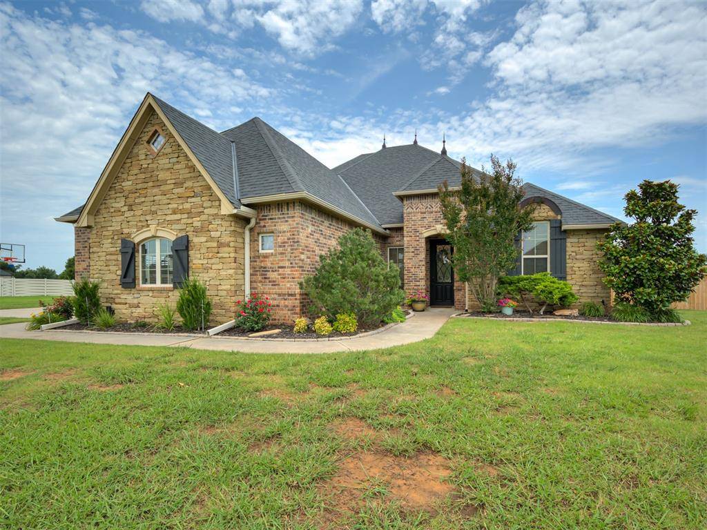 1296 Meadow View DR, Choctaw, OK 73020