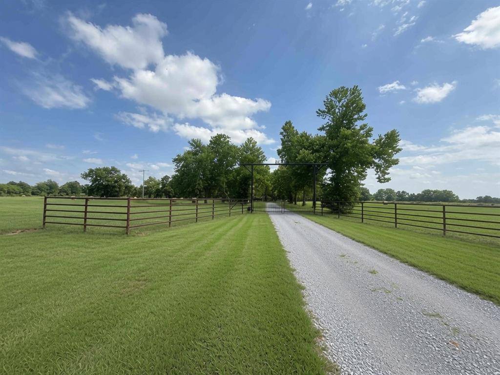 39852 Highway 19 HWY, Pauls Valley, OK 73075