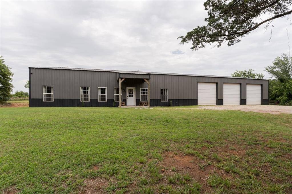 5250 Crystal Lake DR, Guthrie, OK 73044