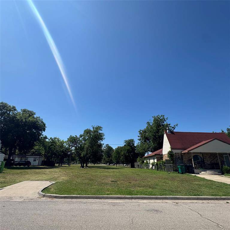 1512 NW 28th ST, Oklahoma City, OK 73106