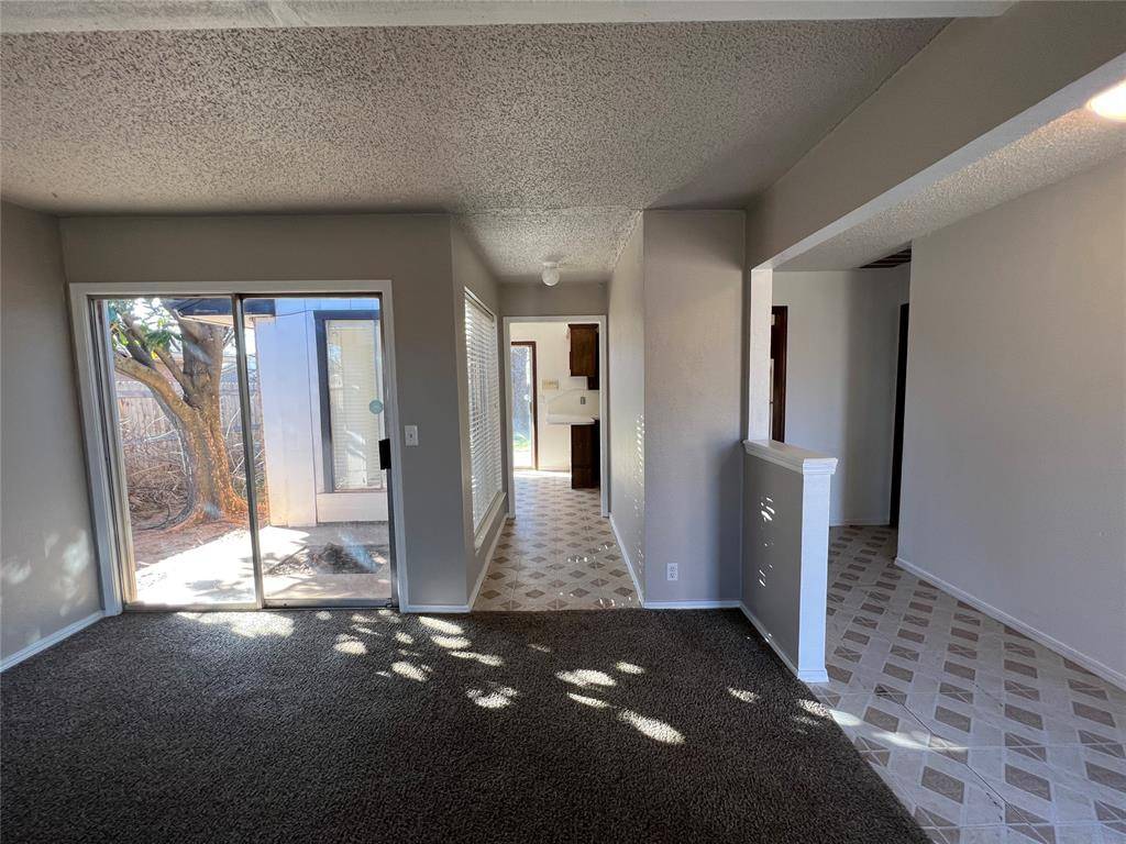 1017 S Neptune ST, Edmond, OK 73003