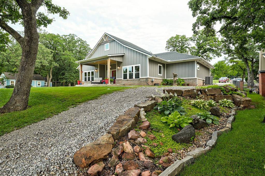 16 W Hill ST, Arcadia, OK 73007
