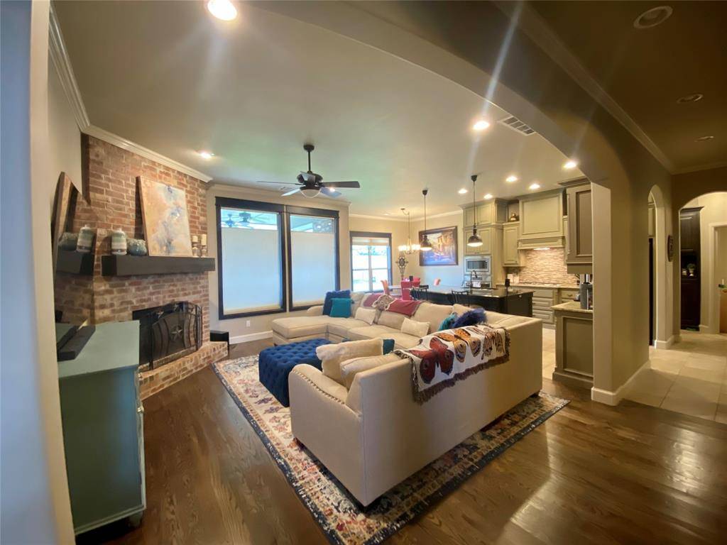 16005 Angie Kaye LN, Edmond, OK 73013