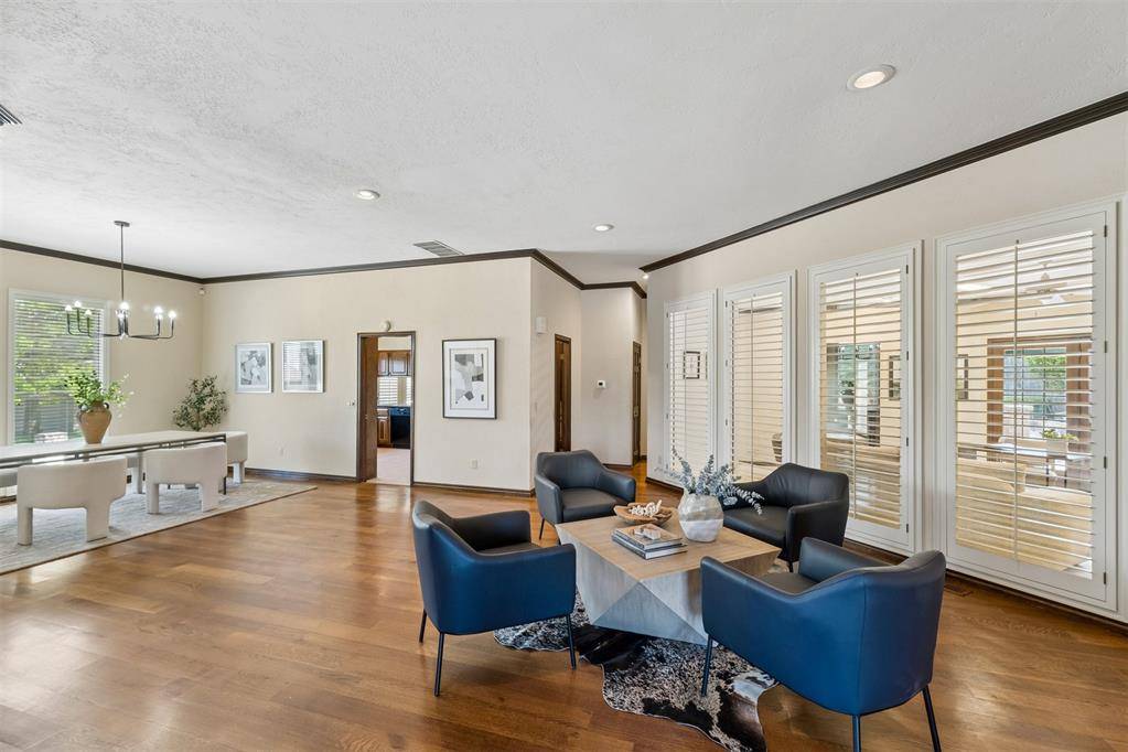 3600 Chestnut Ridge RD, Oklahoma City, OK 73120