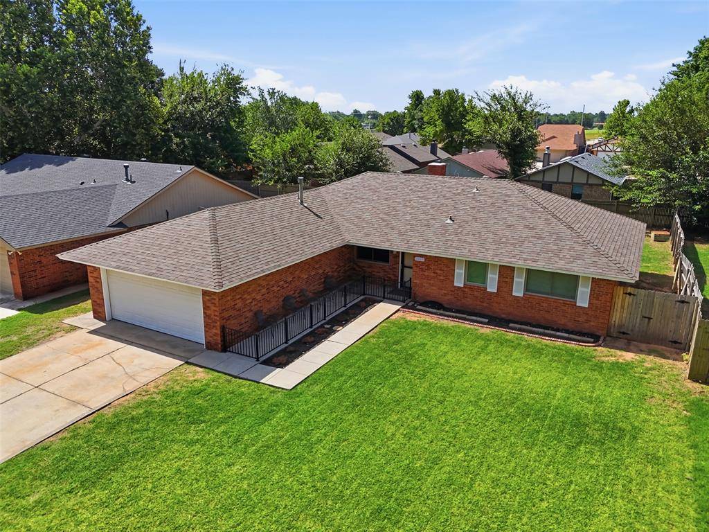 1018 W Windsor WAY, Mustang, OK 73064
