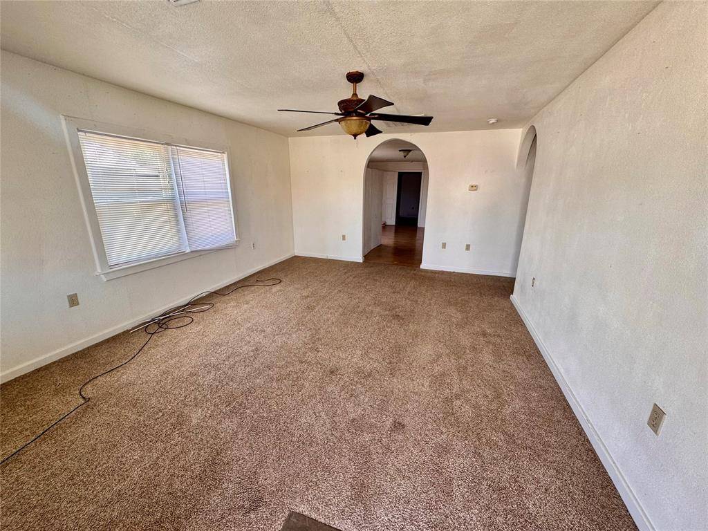 107 N Highland ST, Seminole, OK 74868