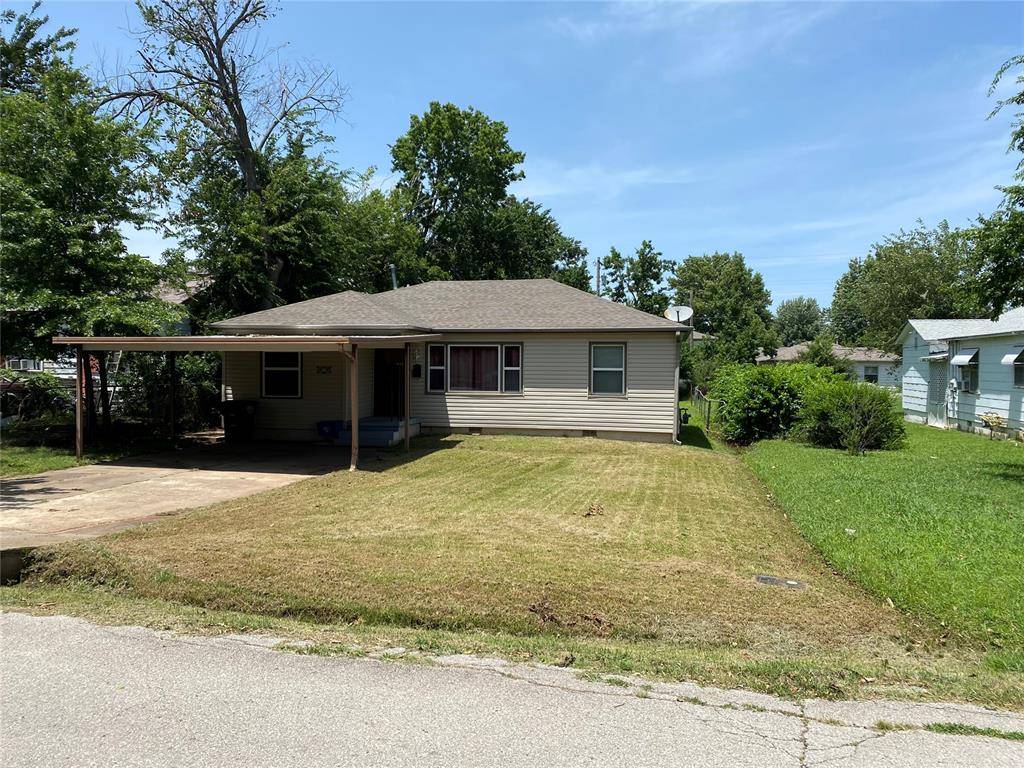 8 W Pulaski ST, Shawnee, OK 74804