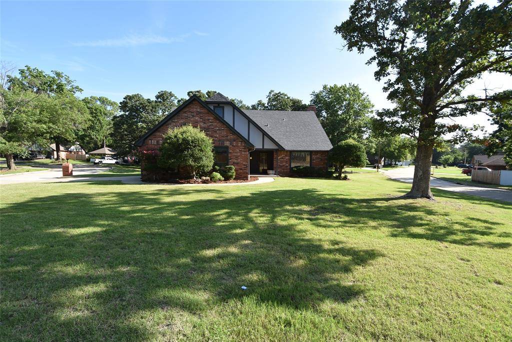2430 Northwood DR, Seminole, OK 74868