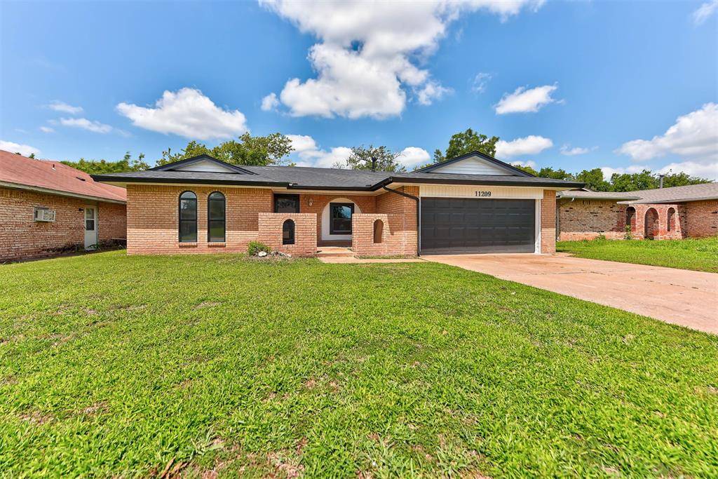 11209 Bel Air PL, Oklahoma City, OK 73120