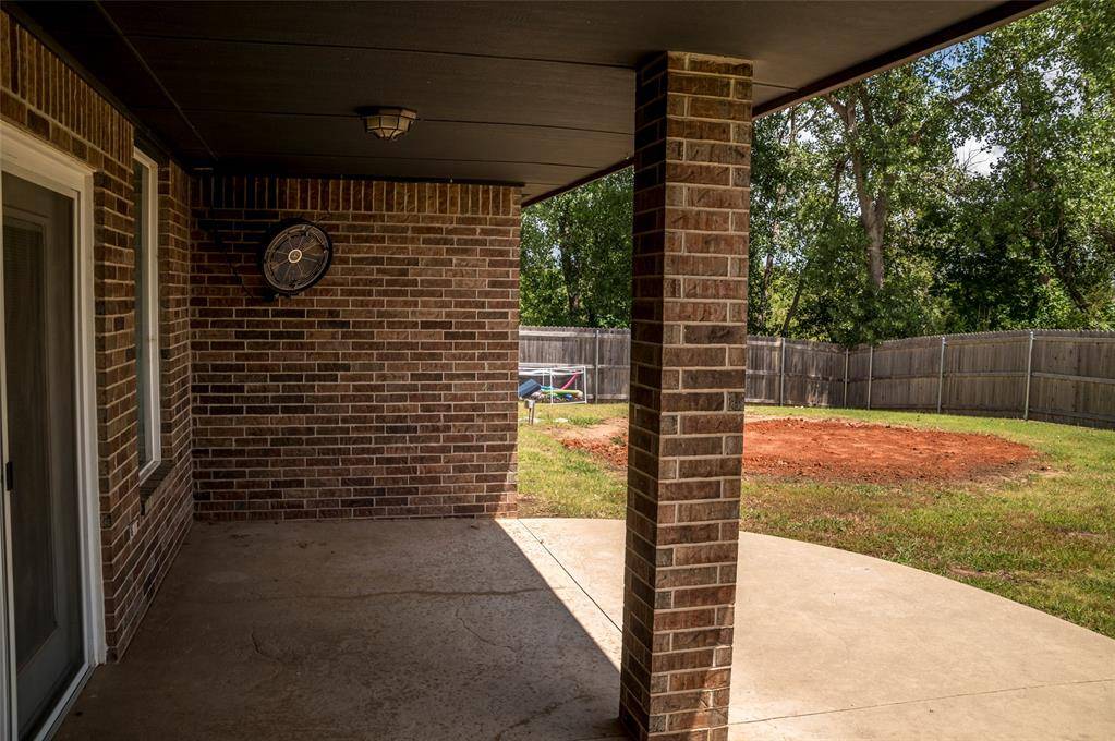 1507 Abbey RD, El Reno, OK 73036