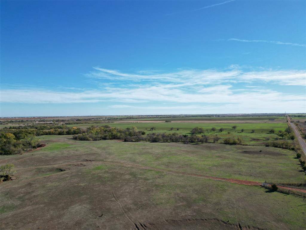 Ash ST, Piedmont, OK 73078