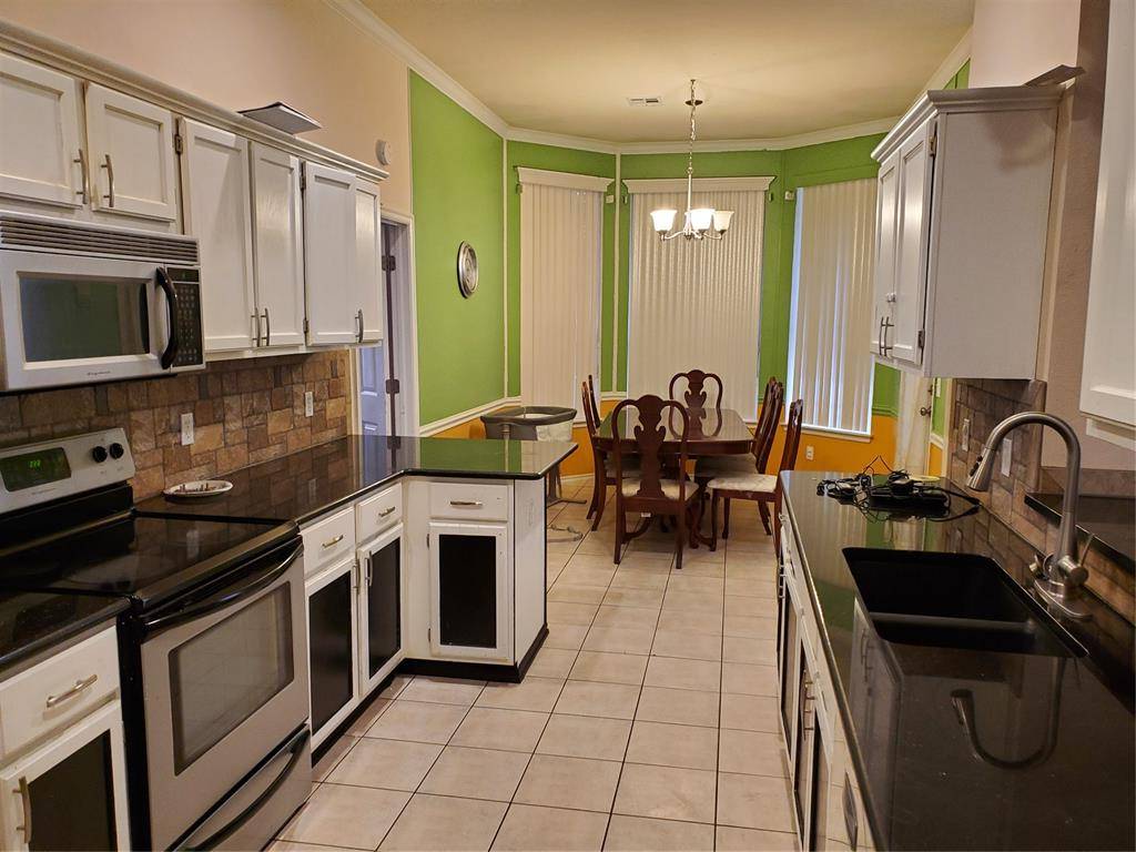 1716 NW 174th ST, Edmond, OK 73012