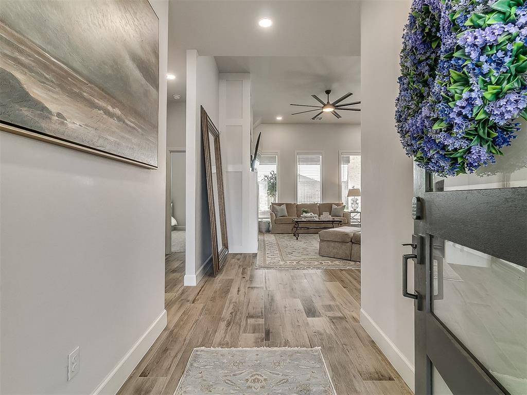 15717 Capri LN, Edmond, OK 73013