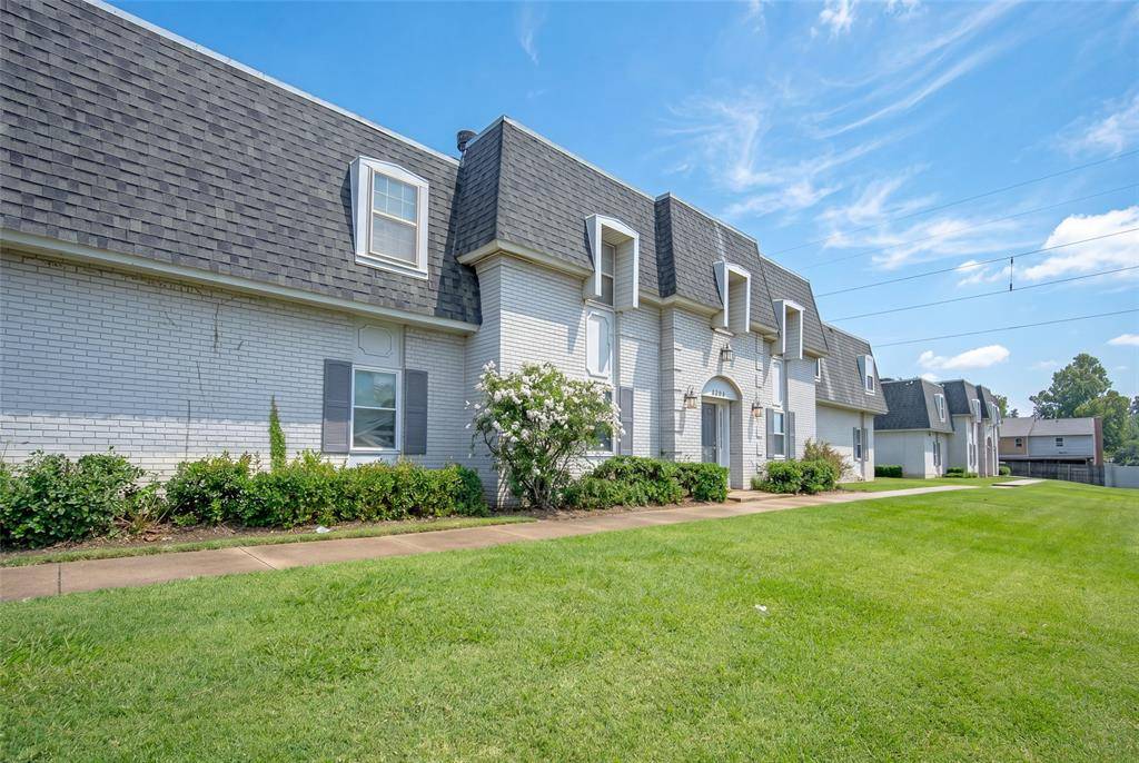 11417 N May AVE #B, Oklahoma City, OK 73120