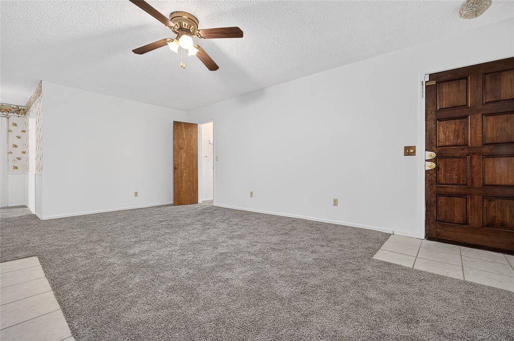 11417 N May AVE #B, Oklahoma City, OK 73120