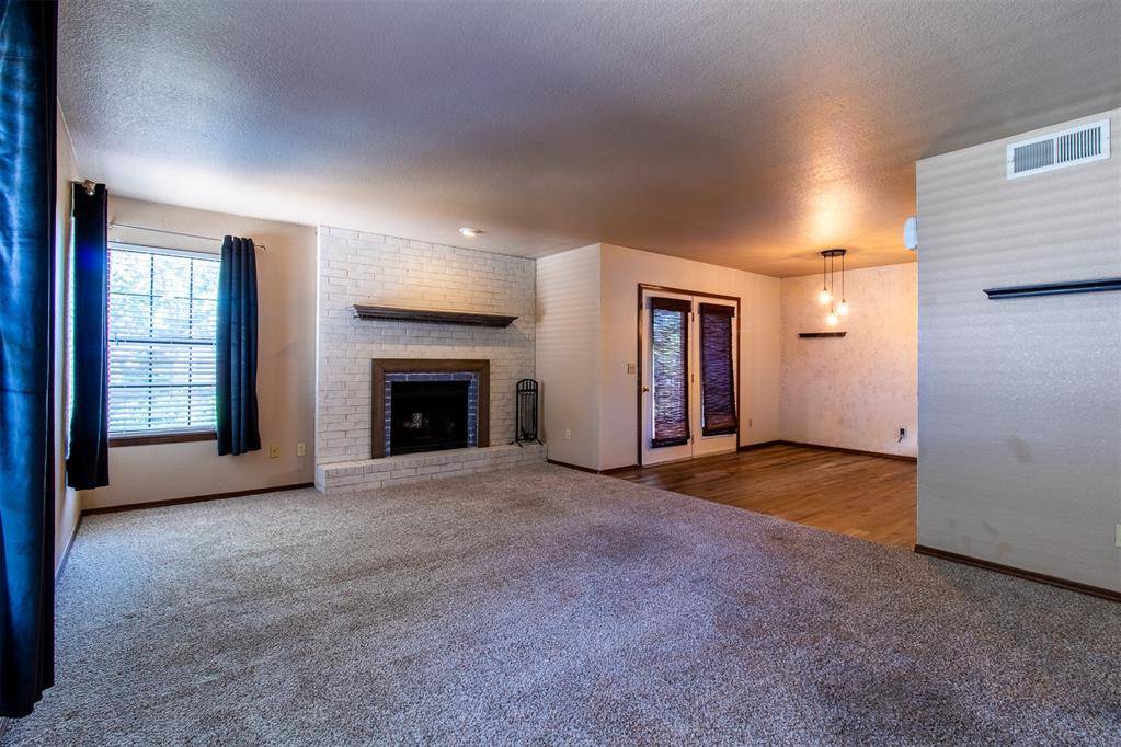 4400 Hemingway DR #217, Oklahoma City, OK 73118