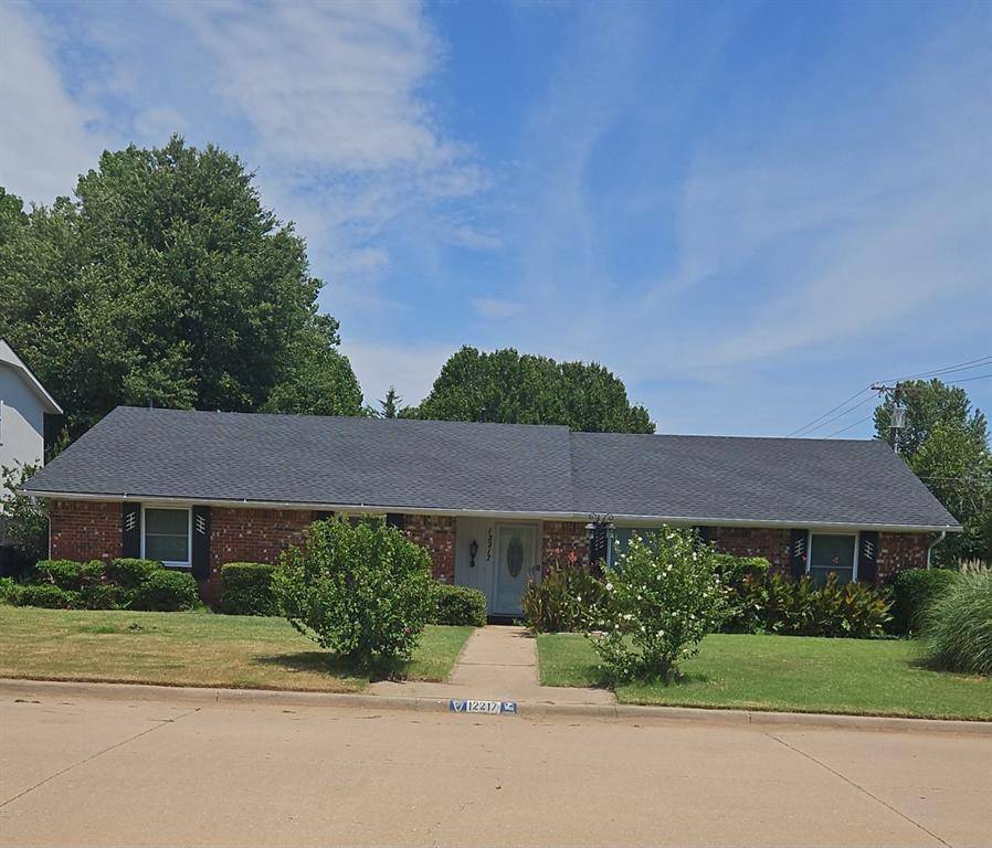 12217 Greystone TER, Oklahoma City, OK 73120