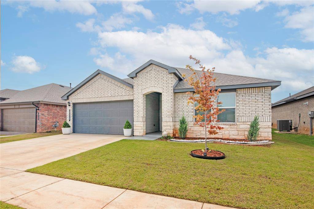 10204 NW 28th ST, Yukon, OK 73099