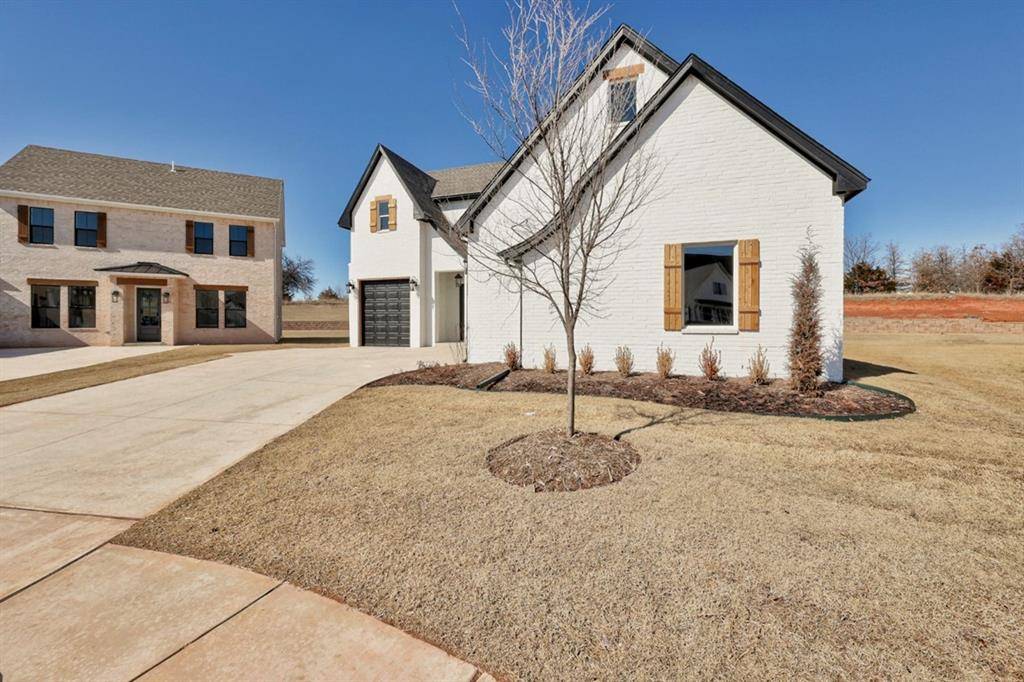 7901 Behr DR, Edmond, OK 73034