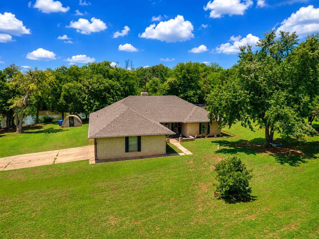 400 Ridgewood DR, Tuttle, OK 73089