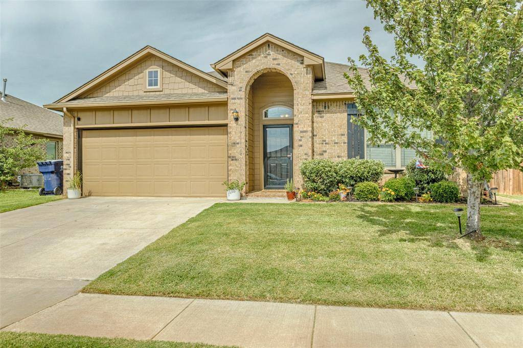 2517 Colby CT, Yukon, OK 73099