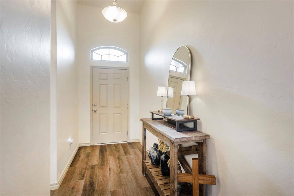2517 Colby CT, Yukon, OK 73099