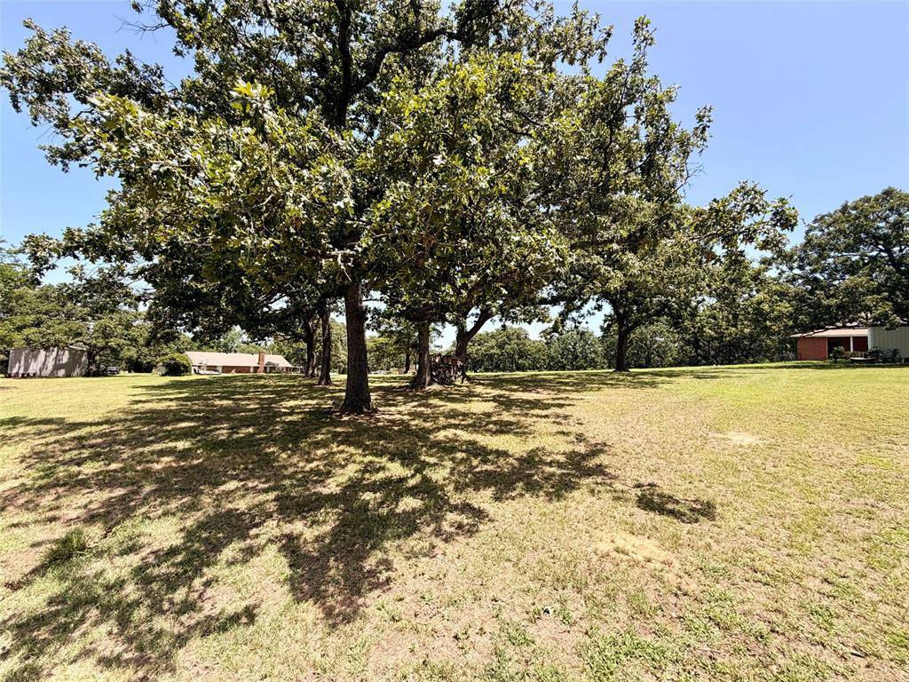43328 Hickory DR, Tecumseh, OK 74873