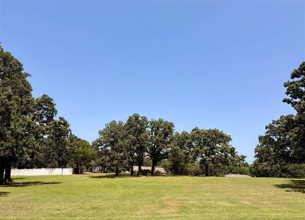 43328 Hickory DR, Tecumseh, OK 74873