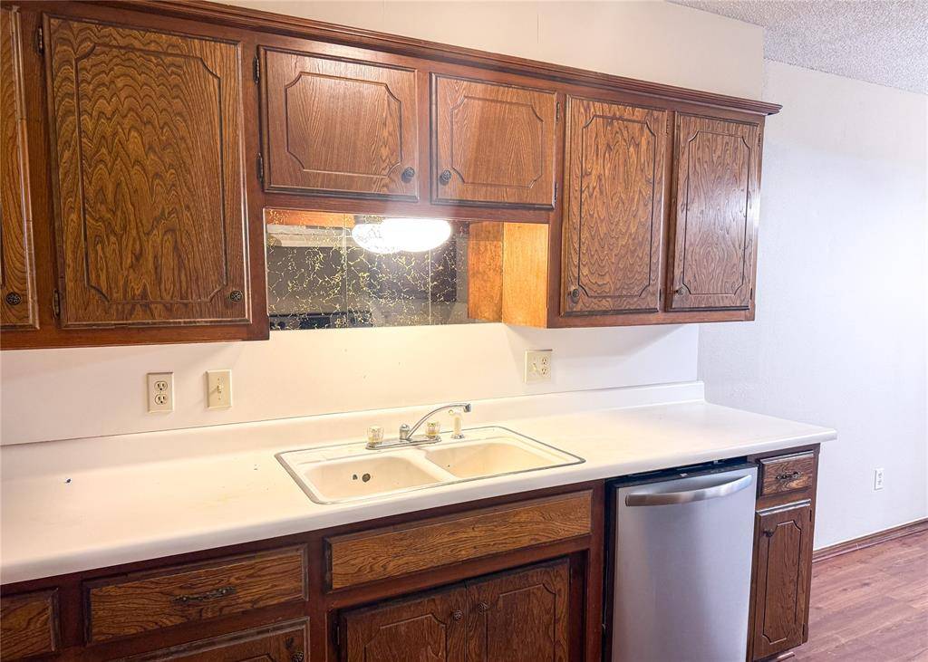 101 Sahoma TER, Edmond, OK 73013