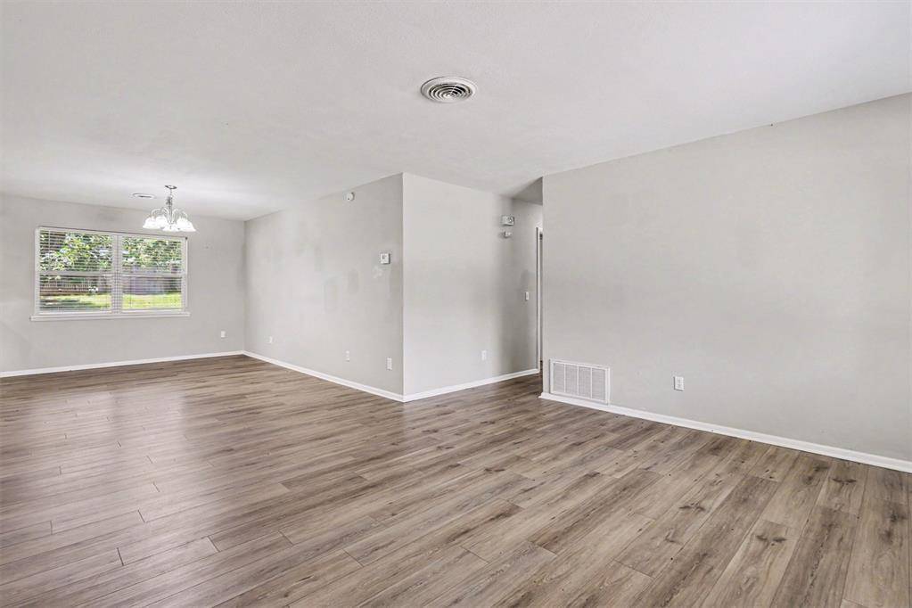 3320 Meadowbrook DR, Oklahoma City, OK 73110