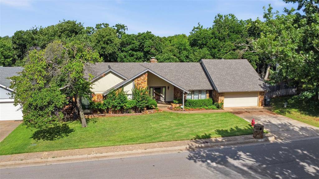 3703 Marked Tree DR, Edmond, OK 73013