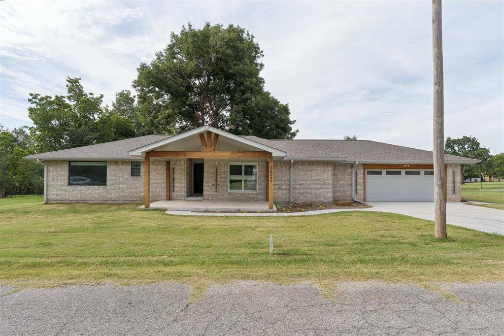 20699 Hensel ST, Harrah, OK 73045
