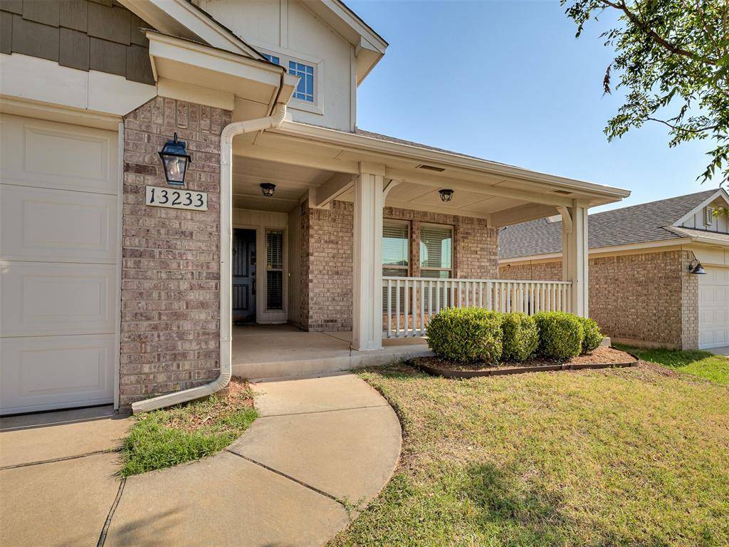 13233 SW 3rd ST, Yukon, OK 73099