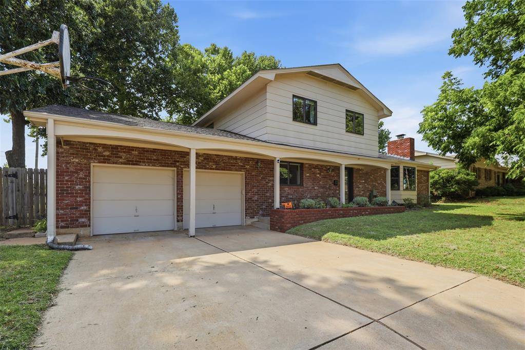 1124 N Lincoln ST, Stillwater, OK 74075
