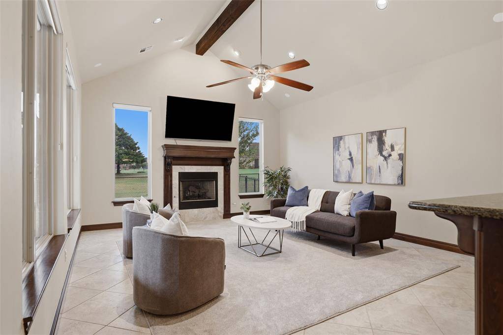 8321 Venezia LN, Edmond, OK 73034