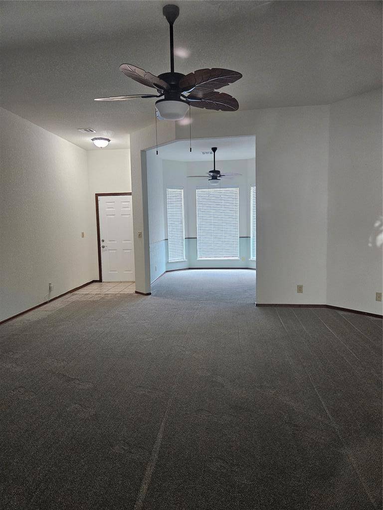 117 Meadows LN, Shawnee, OK 74804