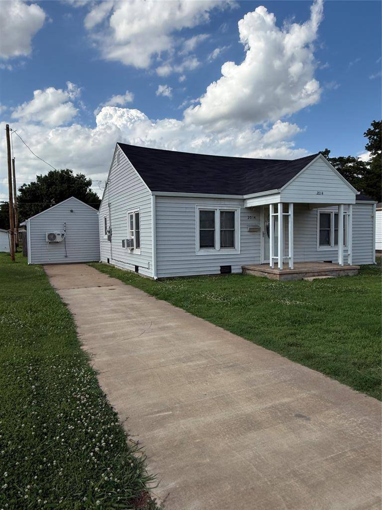 2014 E Chestnut AVE, Enid, OK 73701