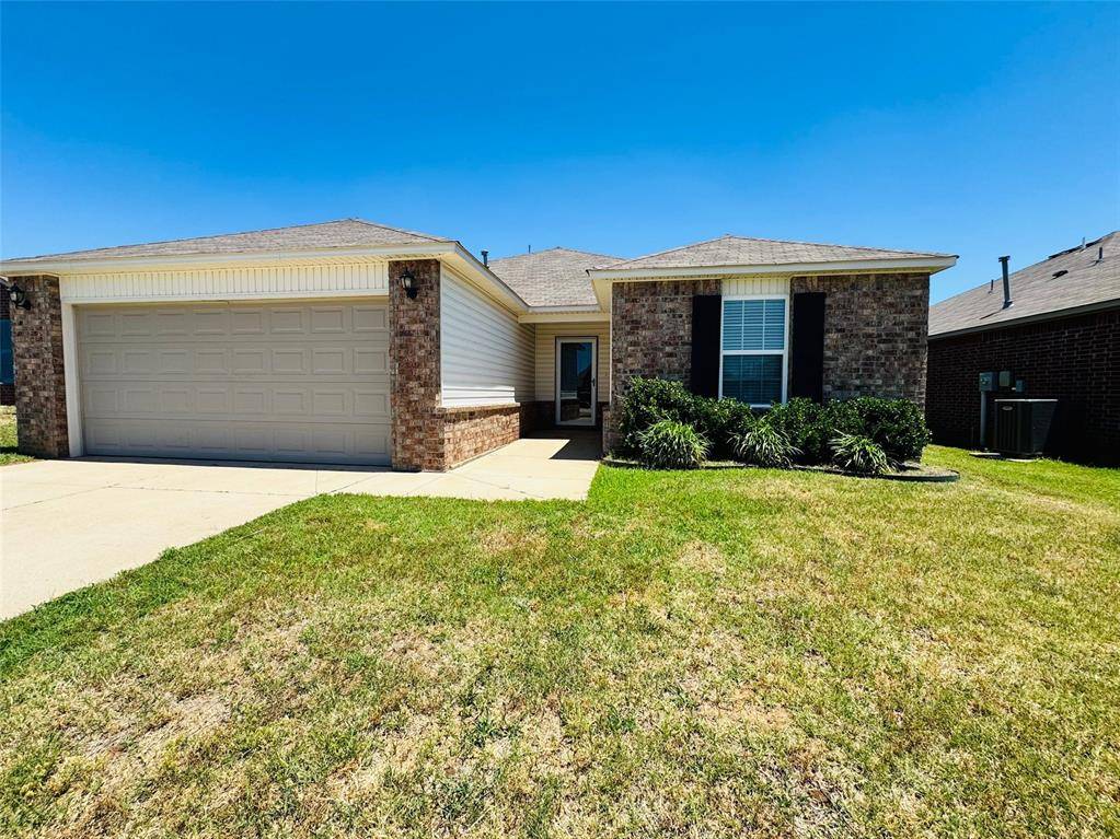 1870 Bartlett DR, Newcastle, OK 73065