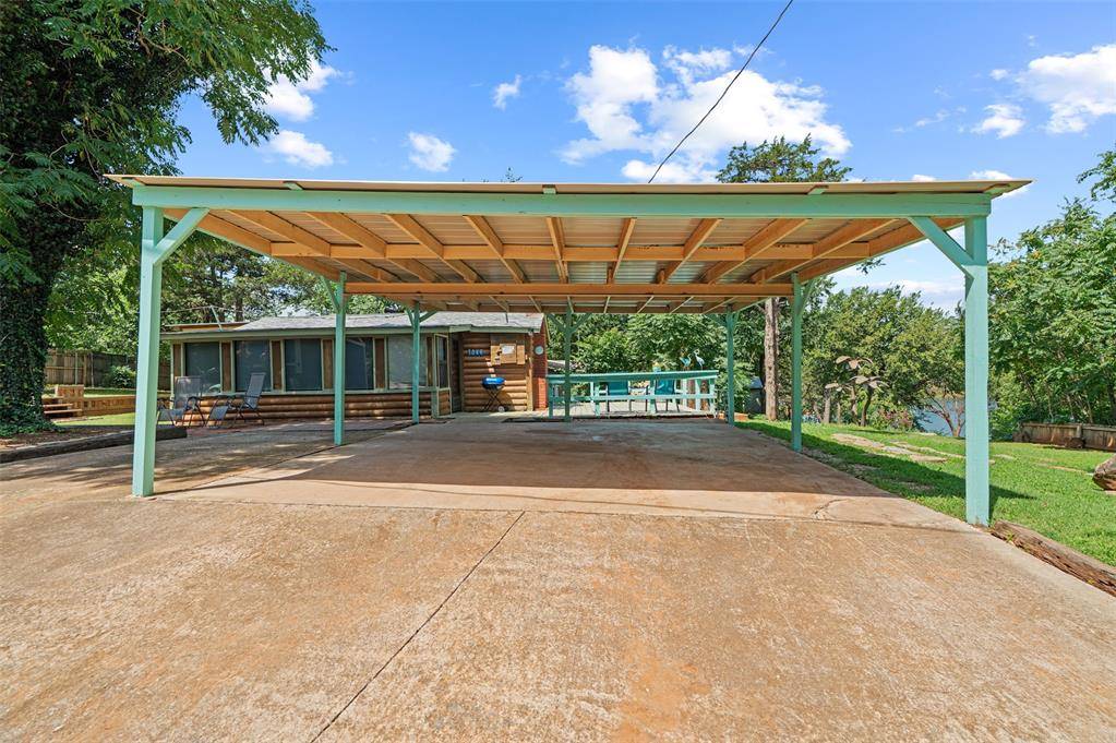 21306 E Tenth ST, Hinton, OK 73047