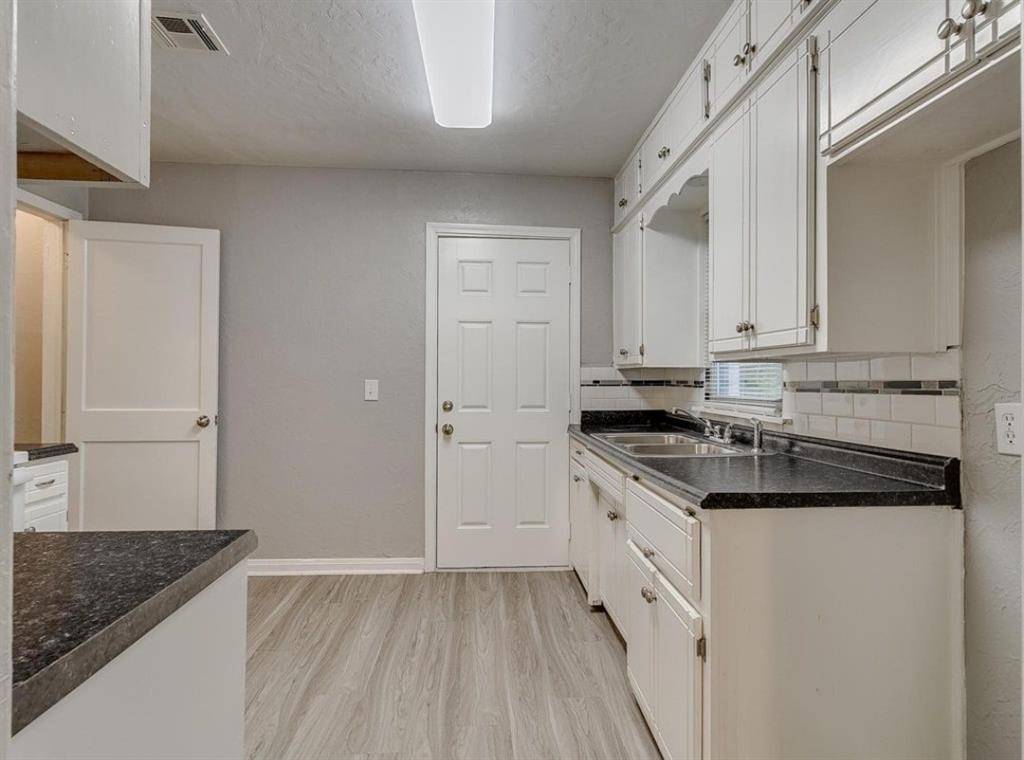 213 W Jacobs DR, Midwest City, OK 73110