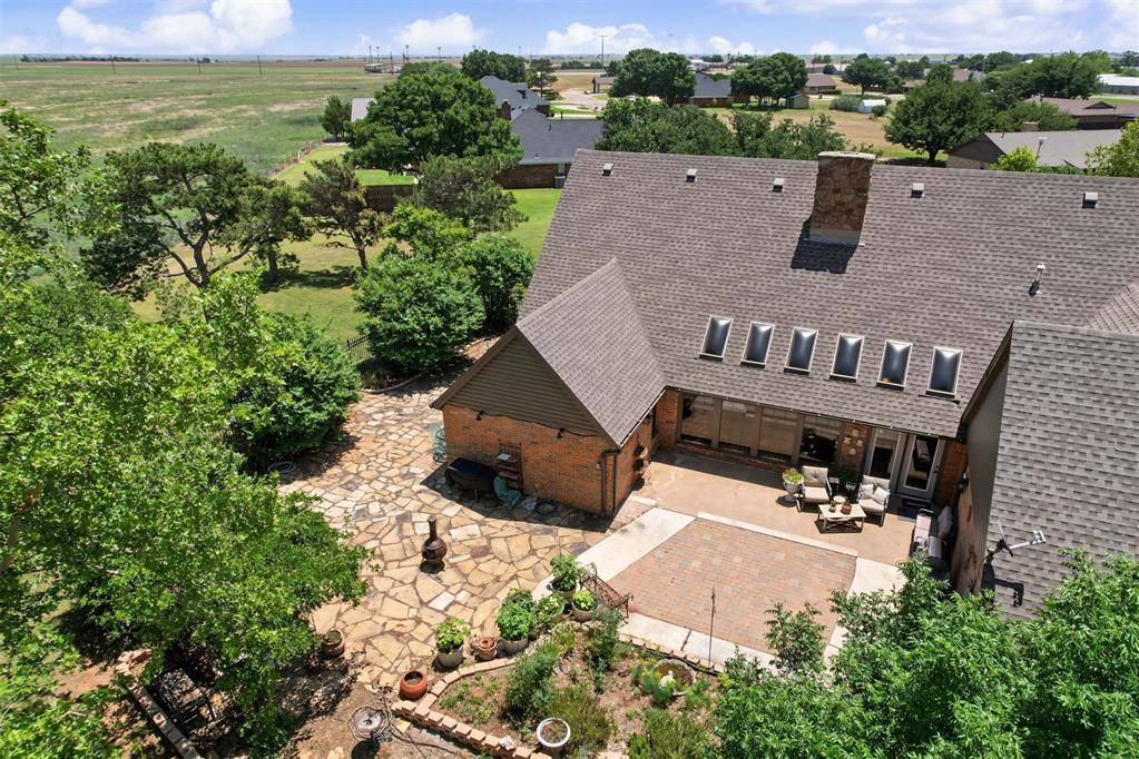 124 N Lee ST, Hollis, OK 73550