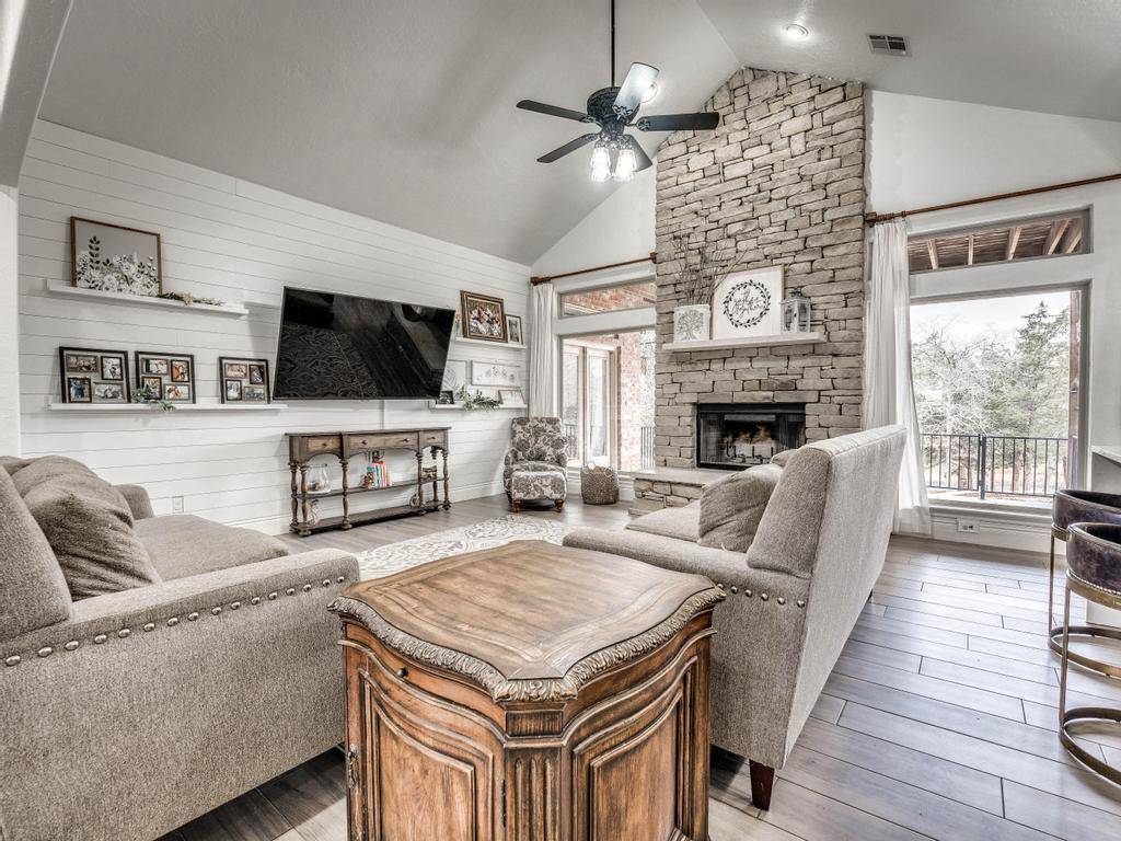 8845 Palermo DR, Edmond, OK 73034
